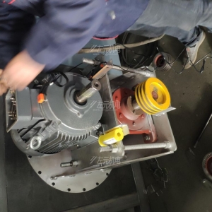 Pro3200便捷式振動診斷分析儀應(yīng)用于無紡布生產(chǎn)設(shè)備電機的振動分析