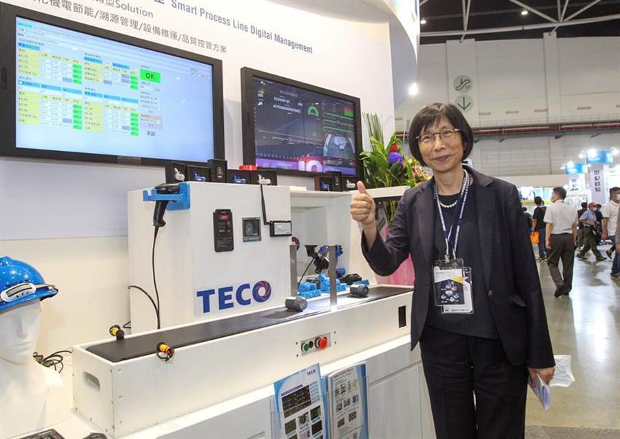 東元集團(tuán)參加19日登場(chǎng)的臺(tái)北國(guó)際自動(dòng)化工業(yè)展，主推智慧工廠，協(xié)助傳動(dòng)工廠智慧化。圖為東元集團(tuán)董事長(zhǎng)邱純枝。（圖／東元提供）
